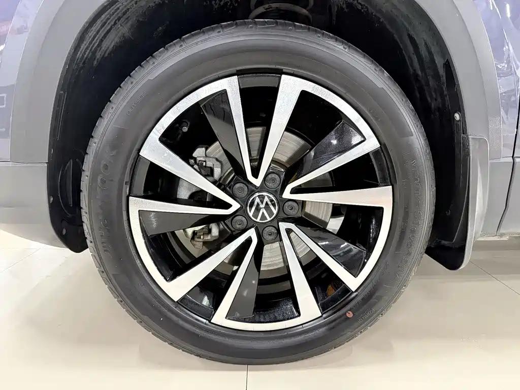 Volkswagen Tharu 2022 — фото 19