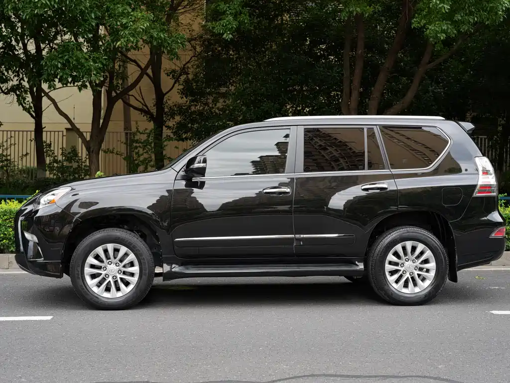 Lexus GX 2014 — фото 14