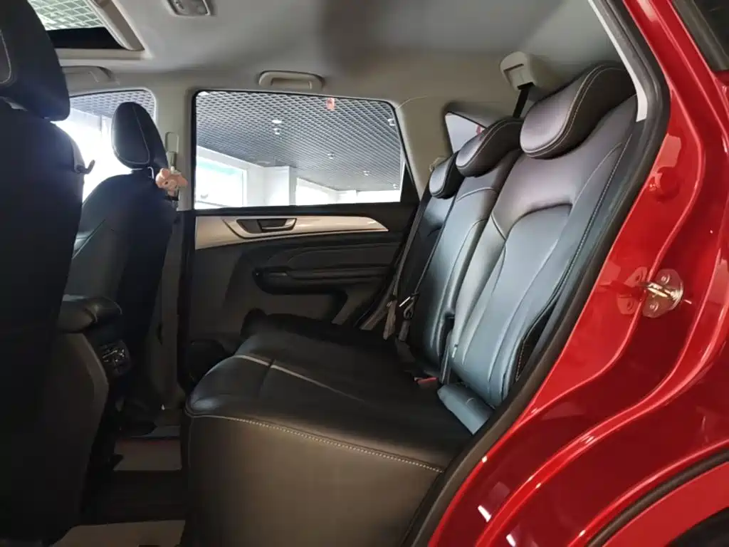 Haval M6 2021 — фото 17
