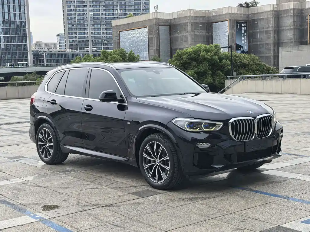 BMW X5 2021 — фото 2