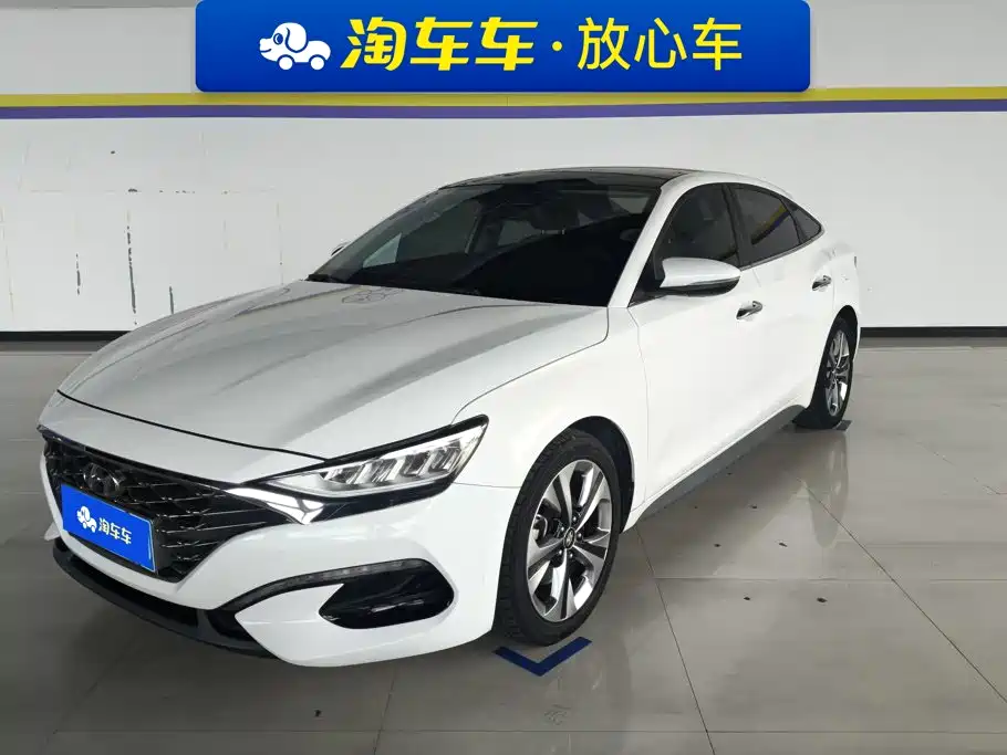 Hyundai Festa 2019 — фото 1