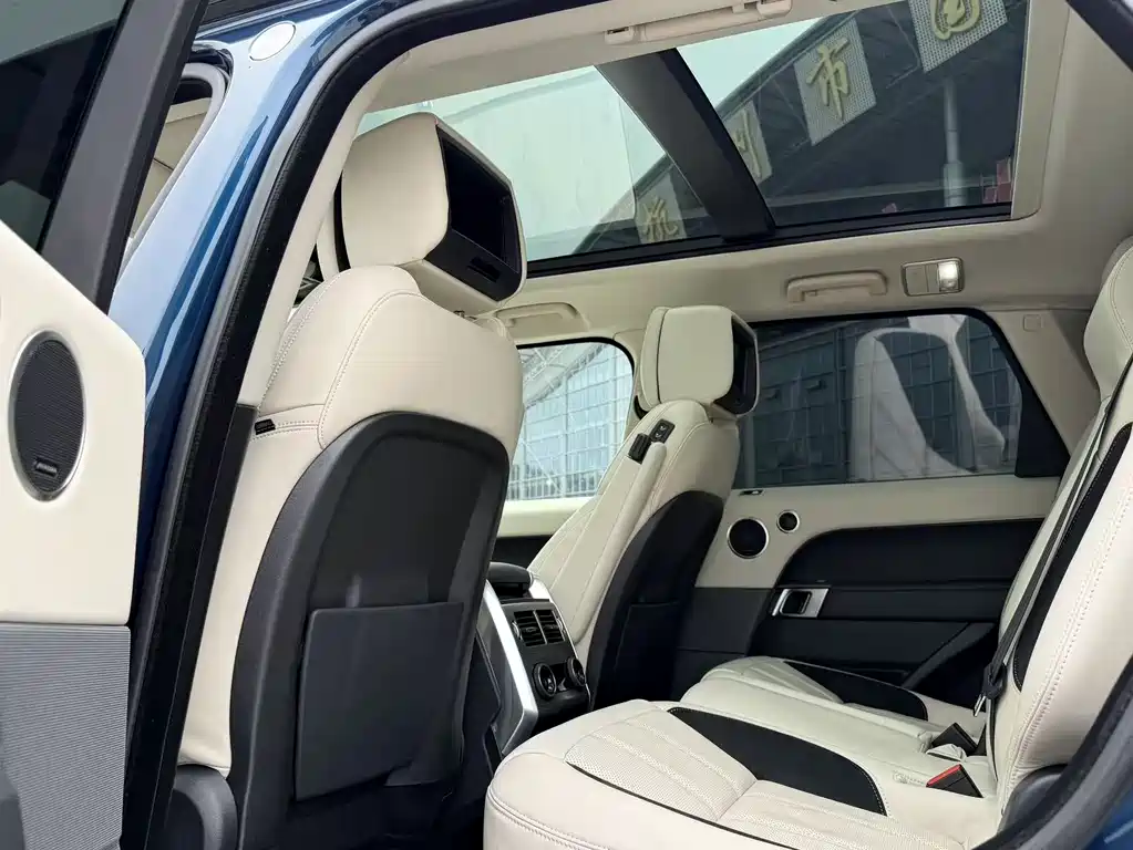 Land Rover Sport 2022 — фото 12