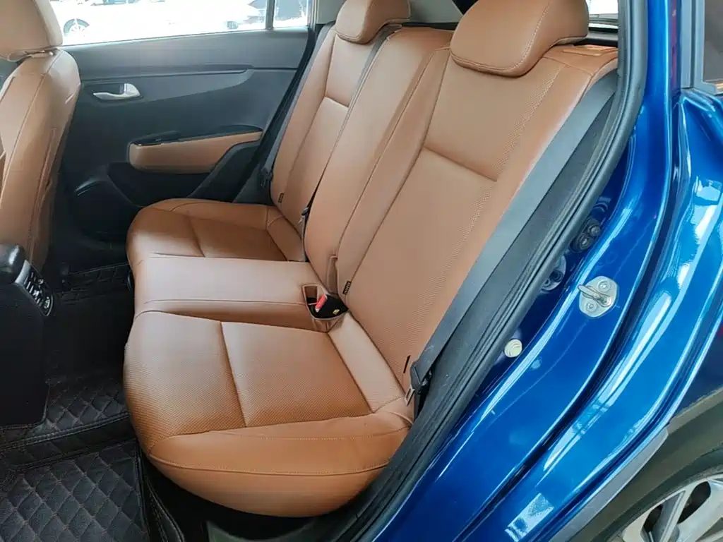 Kia KX Cross 2017 — фото 17