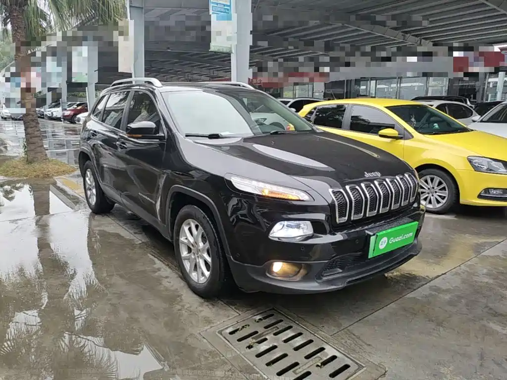 Jeep Cherokee 2017 — фото 4