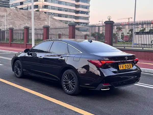 Toyota Avalon 2020