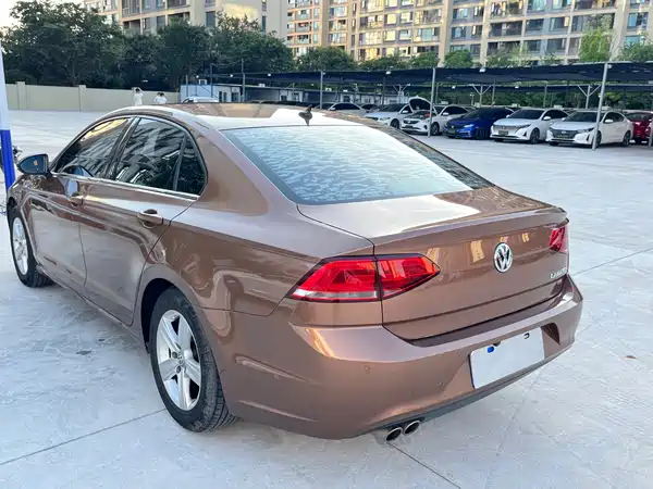 Volkswagen Lamando 2015