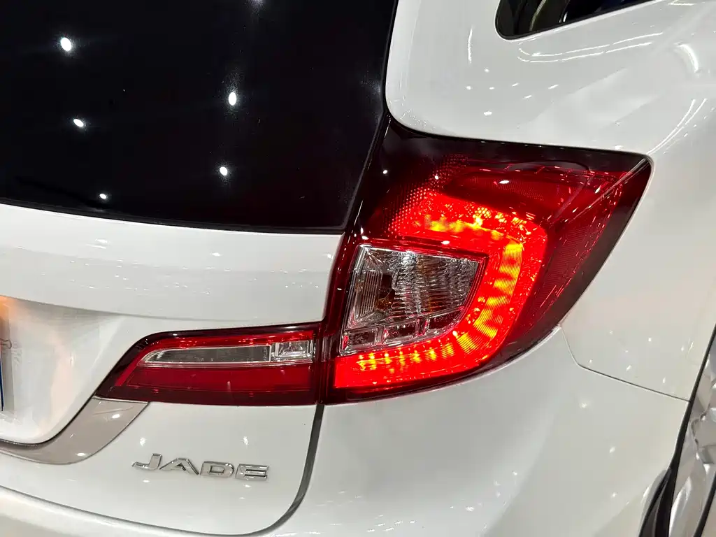 Honda Jade 2015 — фото 19