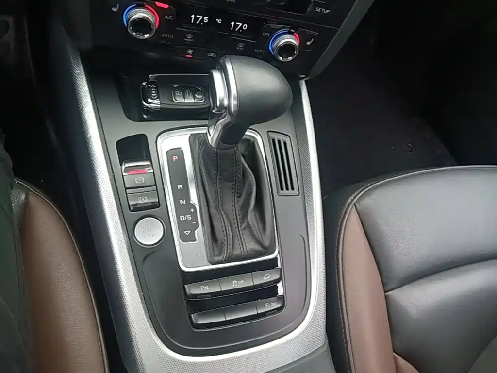 Audi Q5 2018 — фото 14