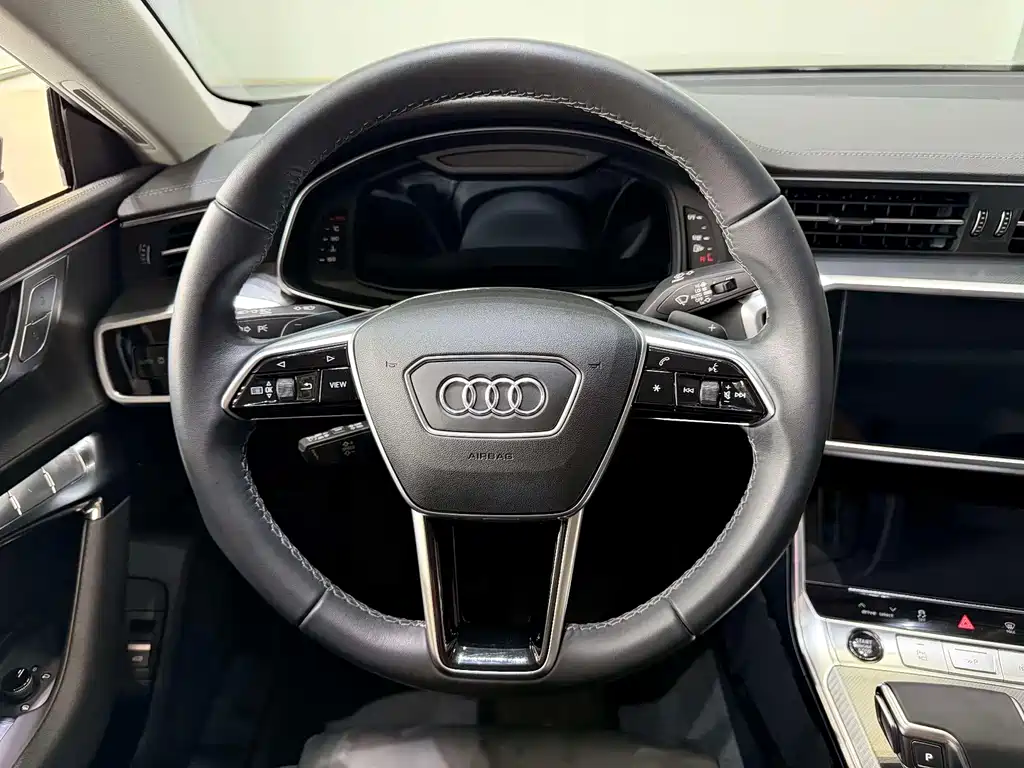 Audi A7 2024 — фото 7