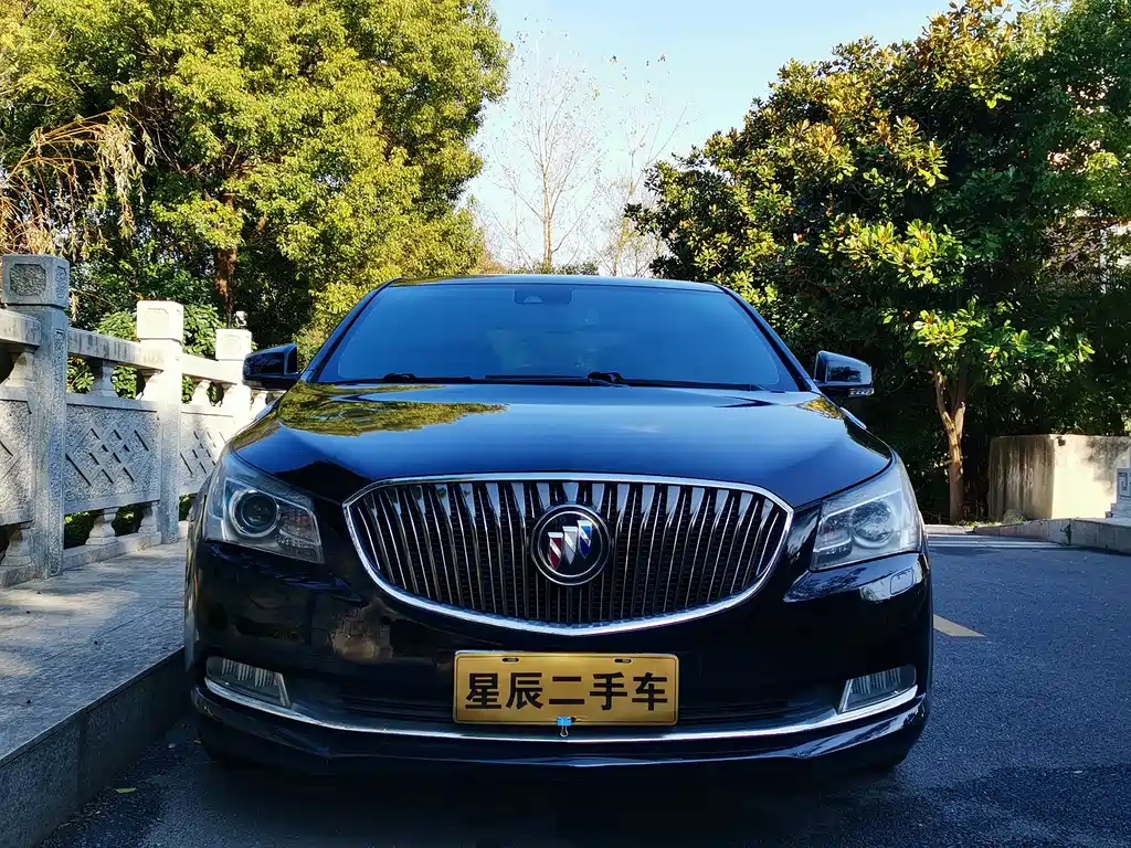 Buick LaCrosse 2014 — фото 2