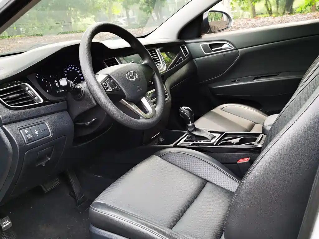 Hyundai Mistra 2016 — фото 9