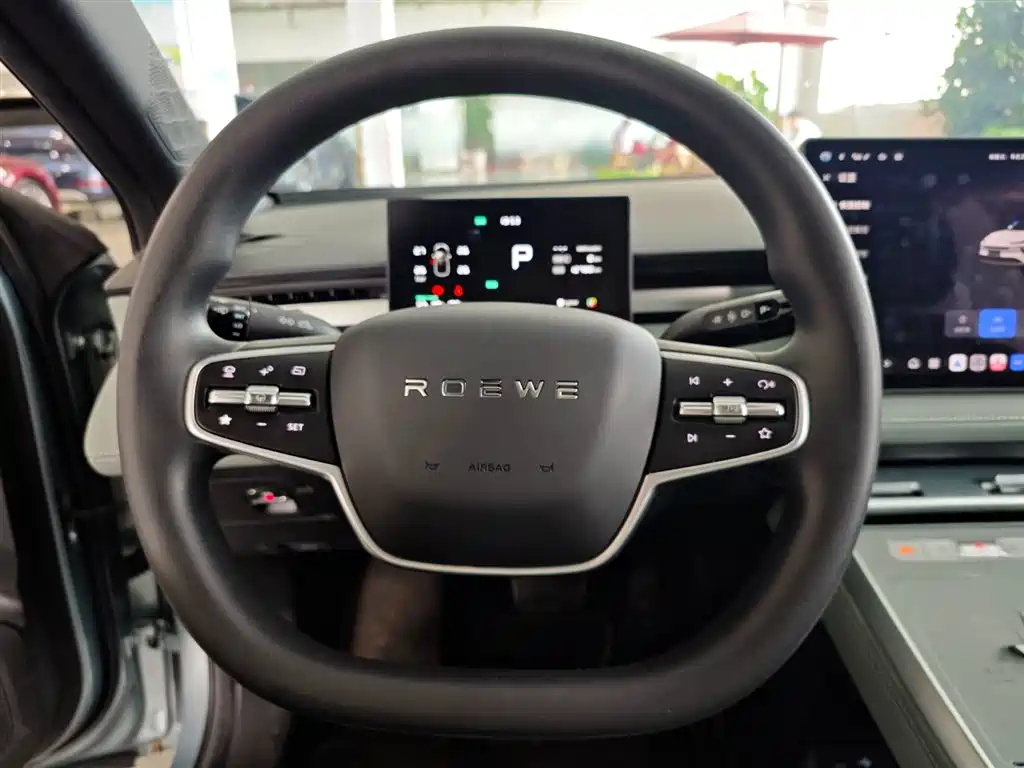 Roewe D6 2025 — фото 13