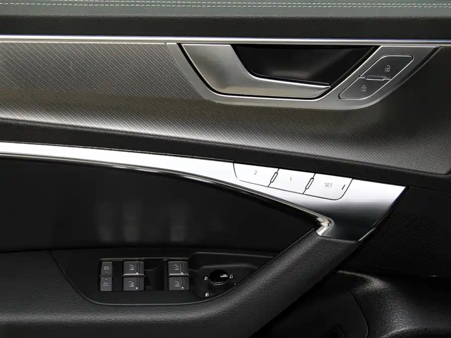 Audi A7 2025 — фото 18