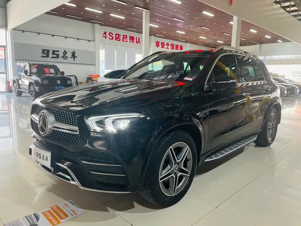 Mercedes-Benz GLE 2019 — фото 1