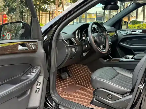 Mercedes-Benz GLS 2018