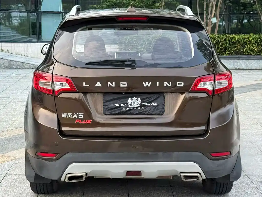 Landwind X5 2017 — фото 5