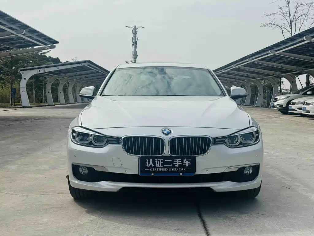BMW 3 Series 2018 — фото 2