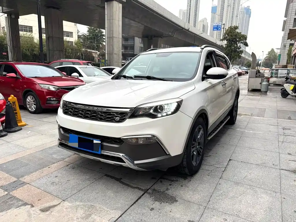 Leopaard CS10 2016