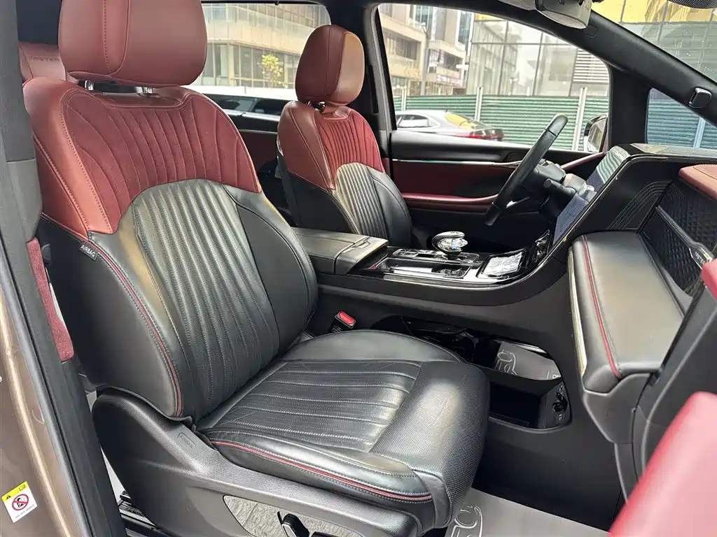 GAC Motor Trumpchi M8 2023 — фото 16