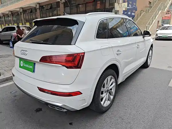 Audi Q5L 2022