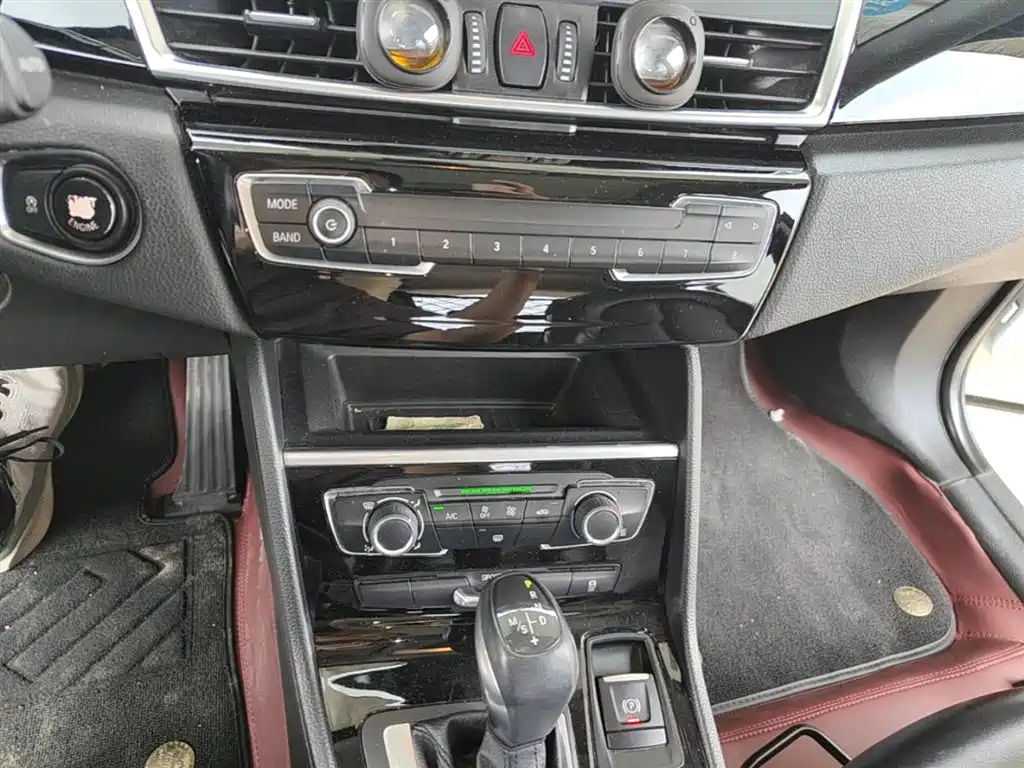 BMW 2 Series Active Tourer 2019 — фото 13