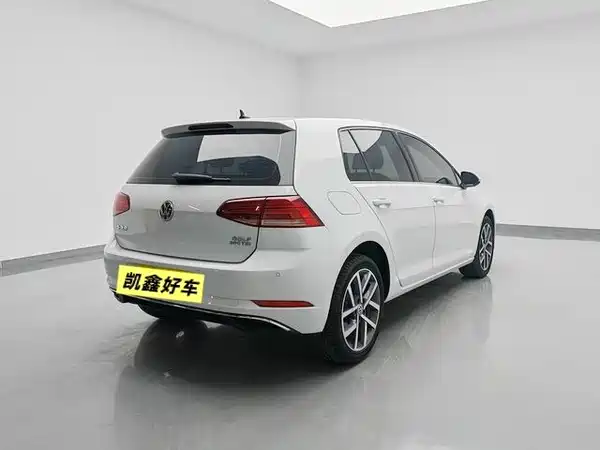 Volkswagen Golf 2020