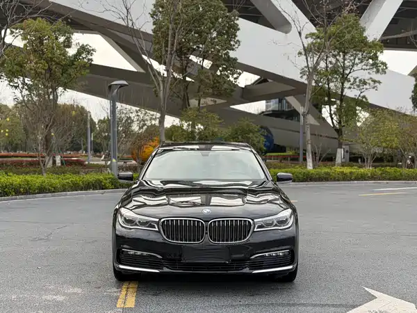 BMW 7 Series 2016