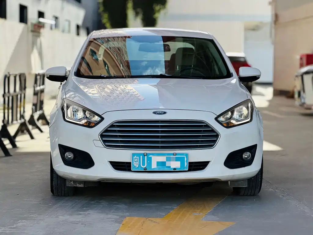 Ford Escort 2016