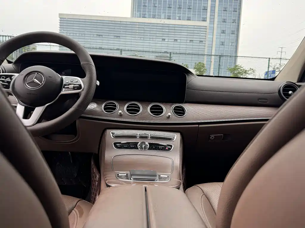 Mercedes-Benz E-Class 2020