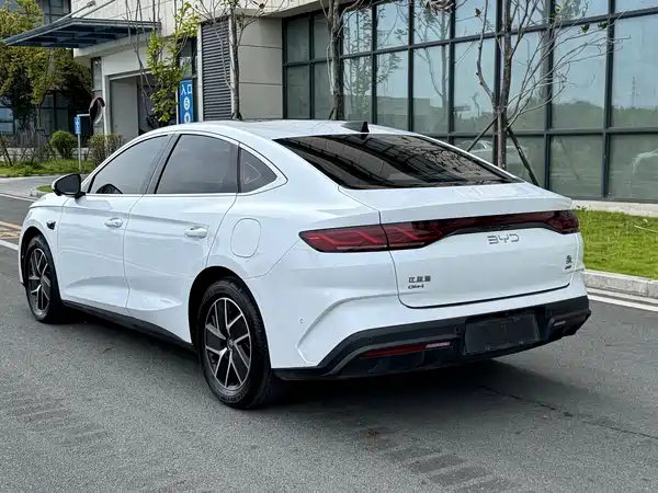 BYD Qin L 2025