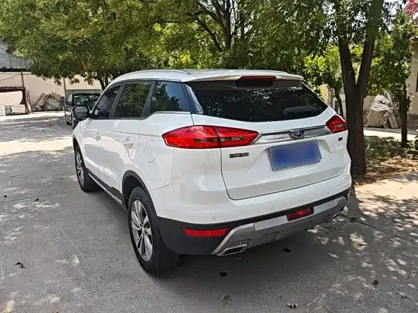 Geely Boyue 2017
