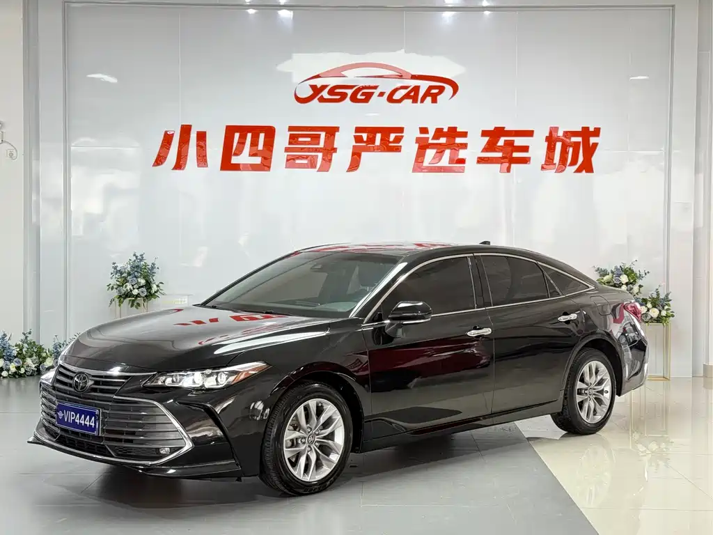 Toyota Avalon 2020 — фото 1
