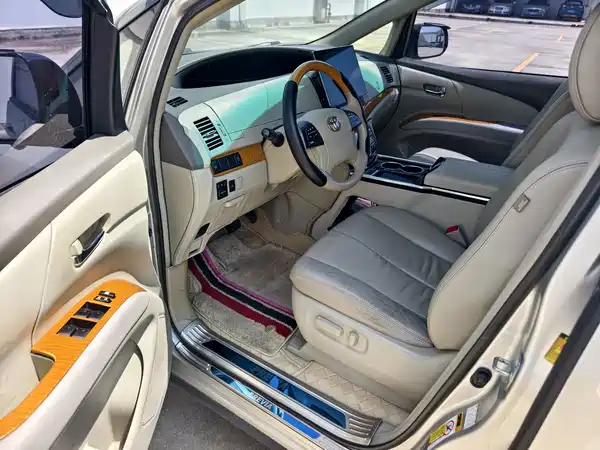 Toyota Previa 2010