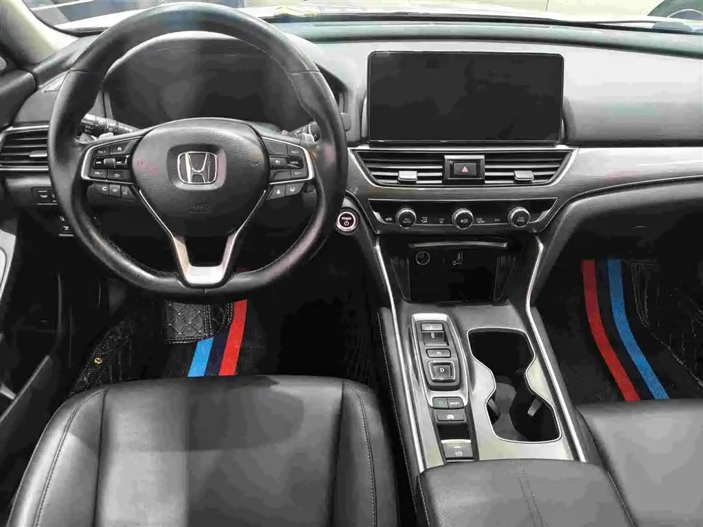 Honda Accord 2023 — фото 9