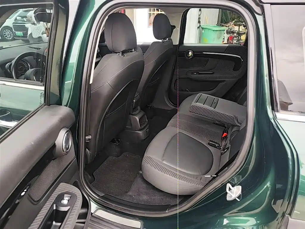 MINI Countryman 2019 — фото 17