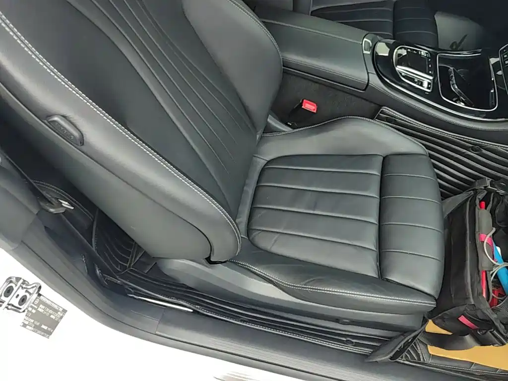 Mercedes-Benz E-Class 2022 — фото 25