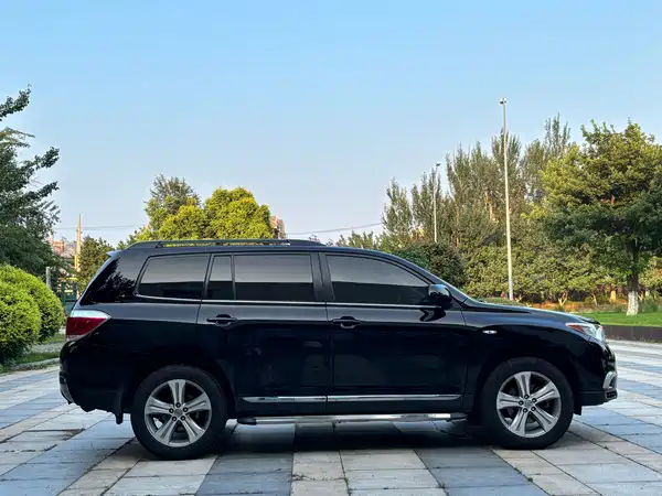 Toyota Highlander 2014