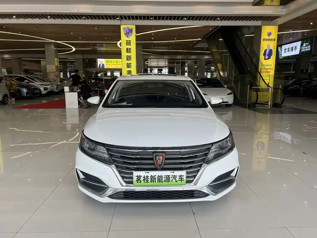 Roewe i6 New Energy 2020 — фото 2