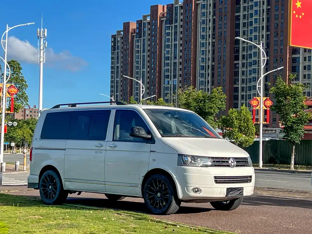 Volkswagen Multivan 2016
