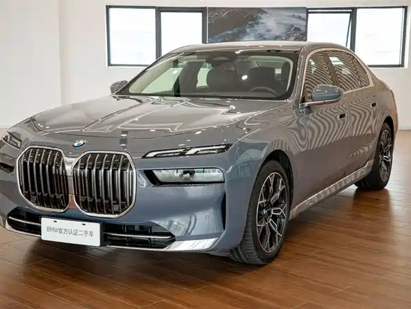 BMW 7 Series 2025