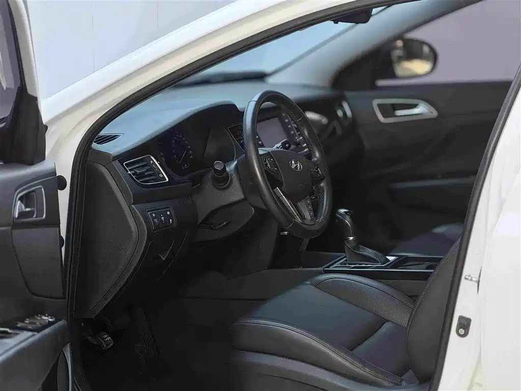 Hyundai Mistra 2017 — фото 9