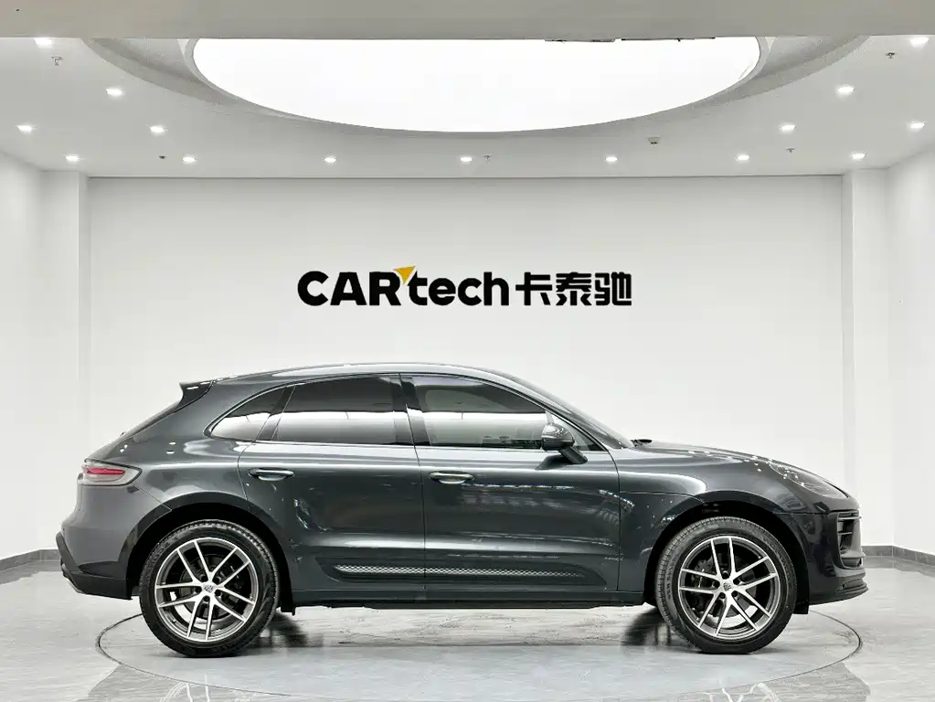Porsche Macan 2022 — фото 4