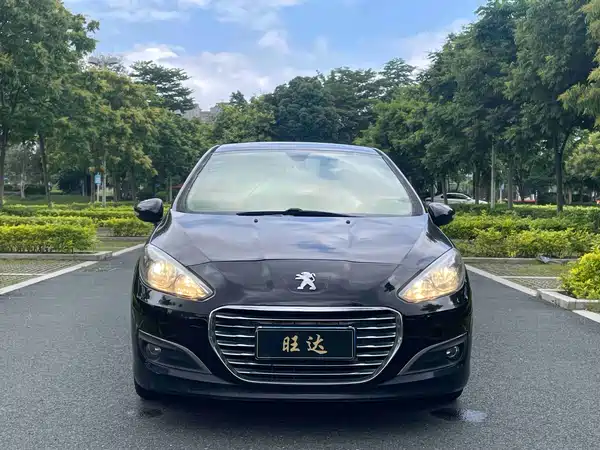 Peugeot 308 2015