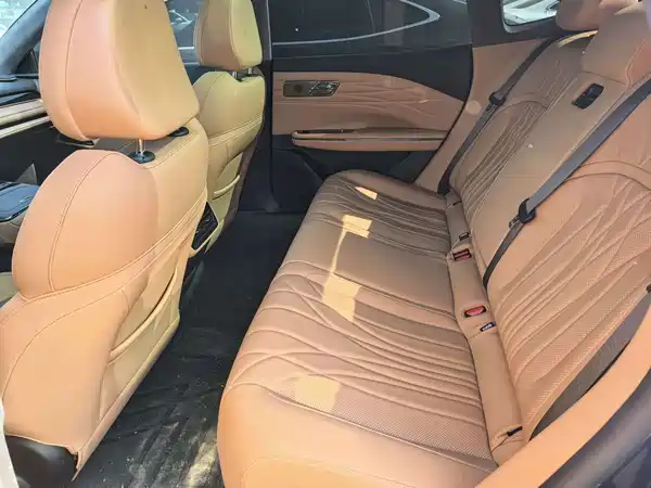 Geely Galaxy Starshine 8 2025