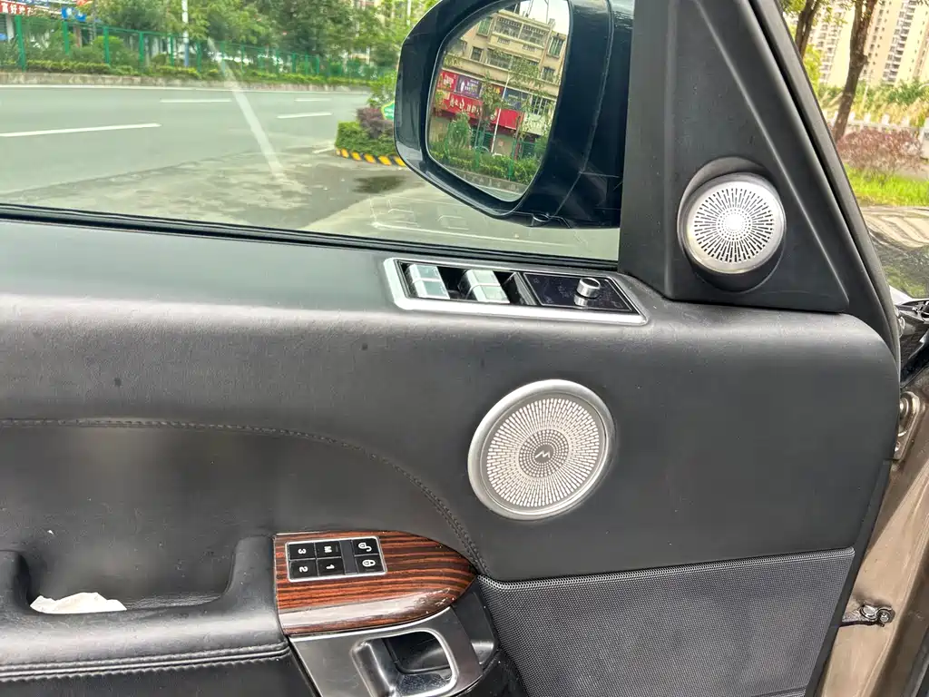 Land Rover Range Rover 2013