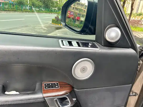 Land Rover Range Rover 2013