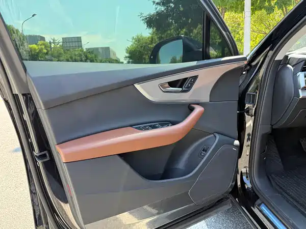 Audi Q7 2024