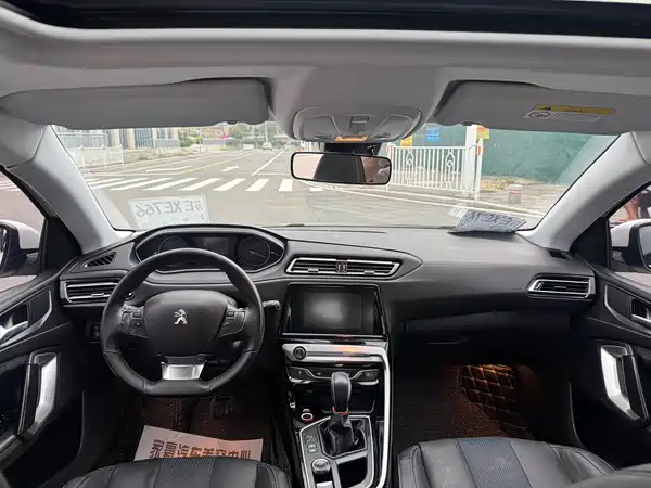 Peugeot 308 2018