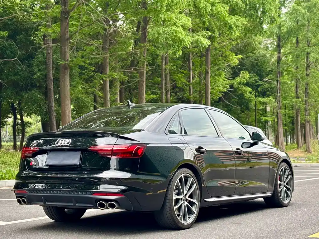 Audi S4 2021 — фото 10