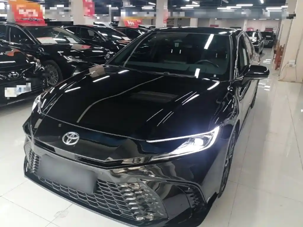 Toyota Camry 2024